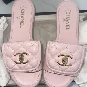 CHANEL Pale Pink Quilted Leather Slide Mules with Gold CC